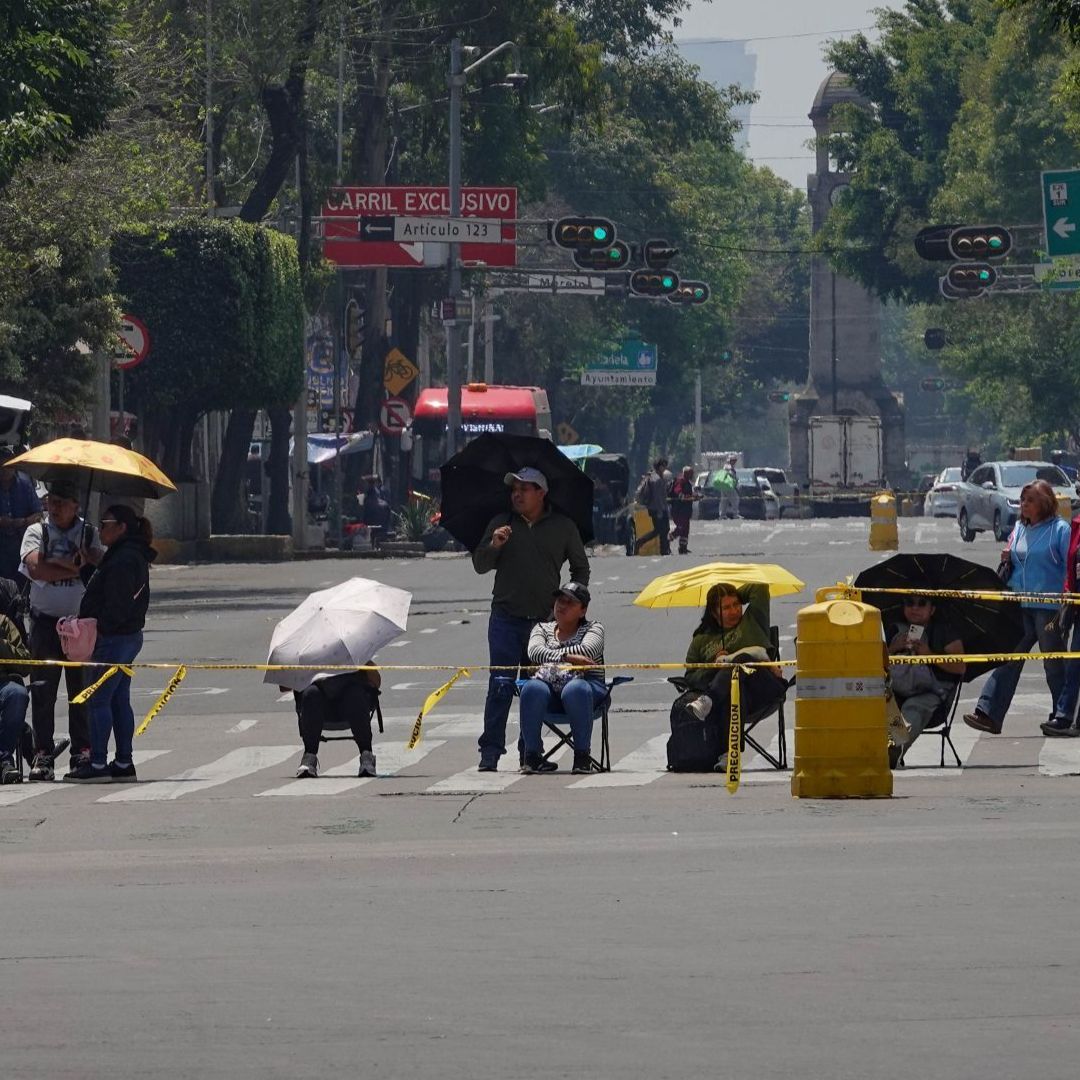 Bloqueo en calles de la Ciudad de México.